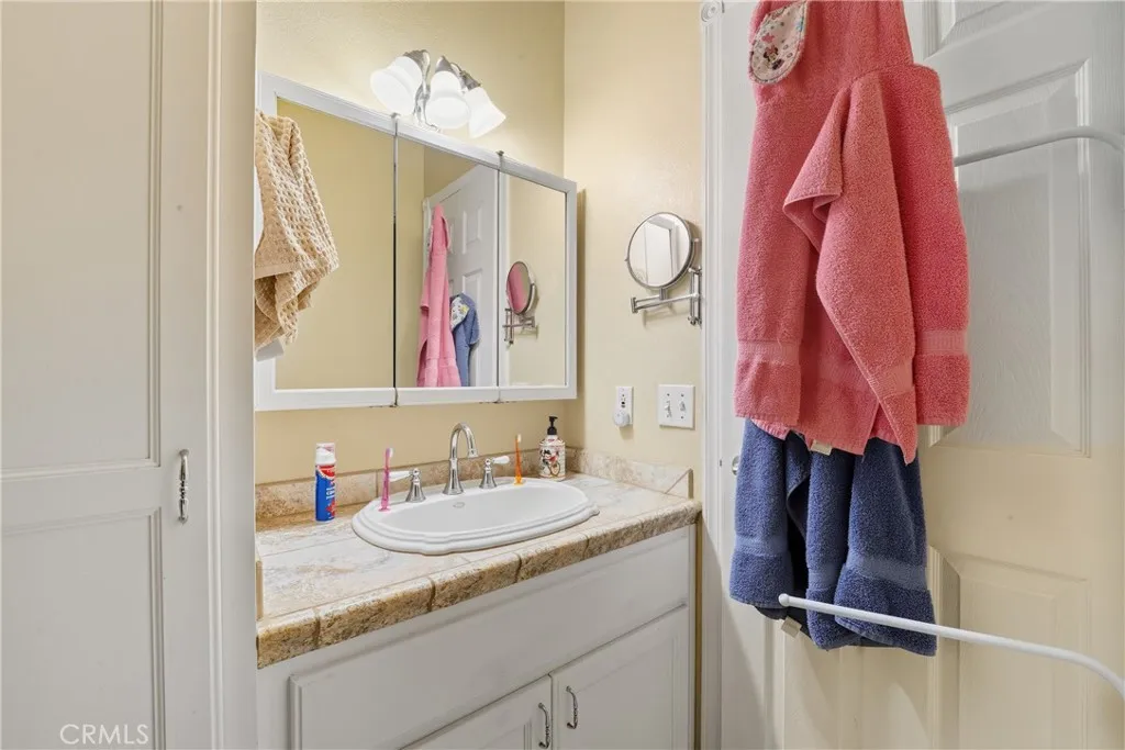 61455 Indian Paint Brush, Anza, California 92539 home-pic-22